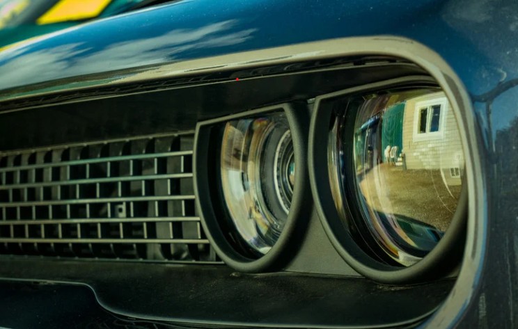 dodge challenger przejazd